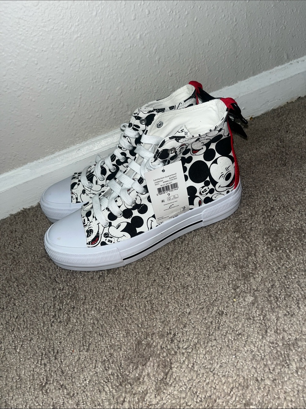 Mickey Mouse High-Top women’s Sneakers - White/Black/Red